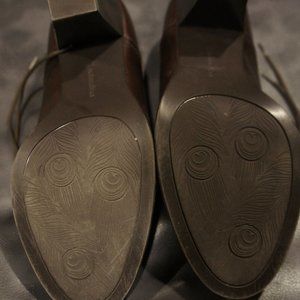Naturalizer Harlow2-Oxford Brown Shoes with heel